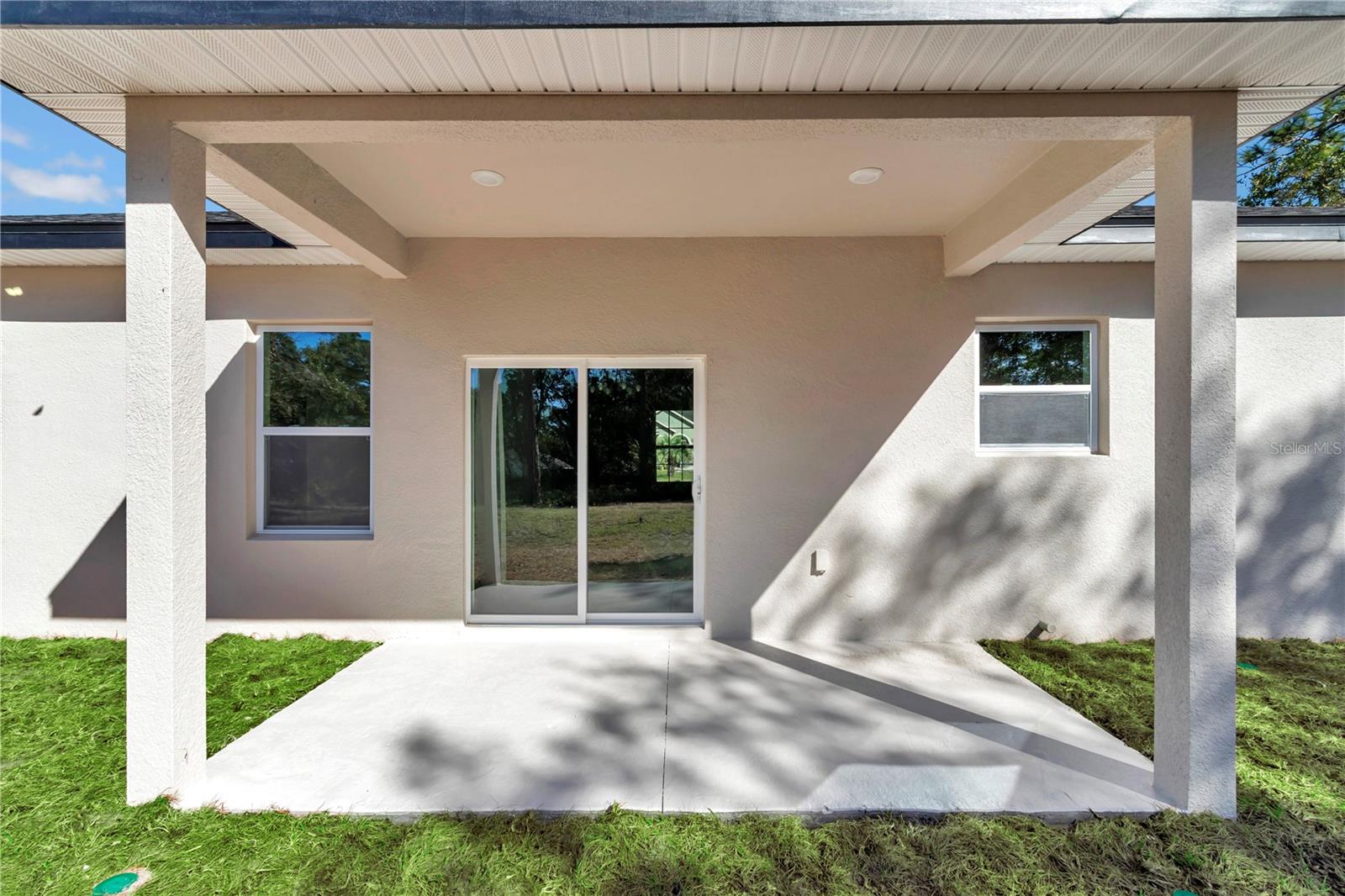 2174 W TACOMA DRIVE
