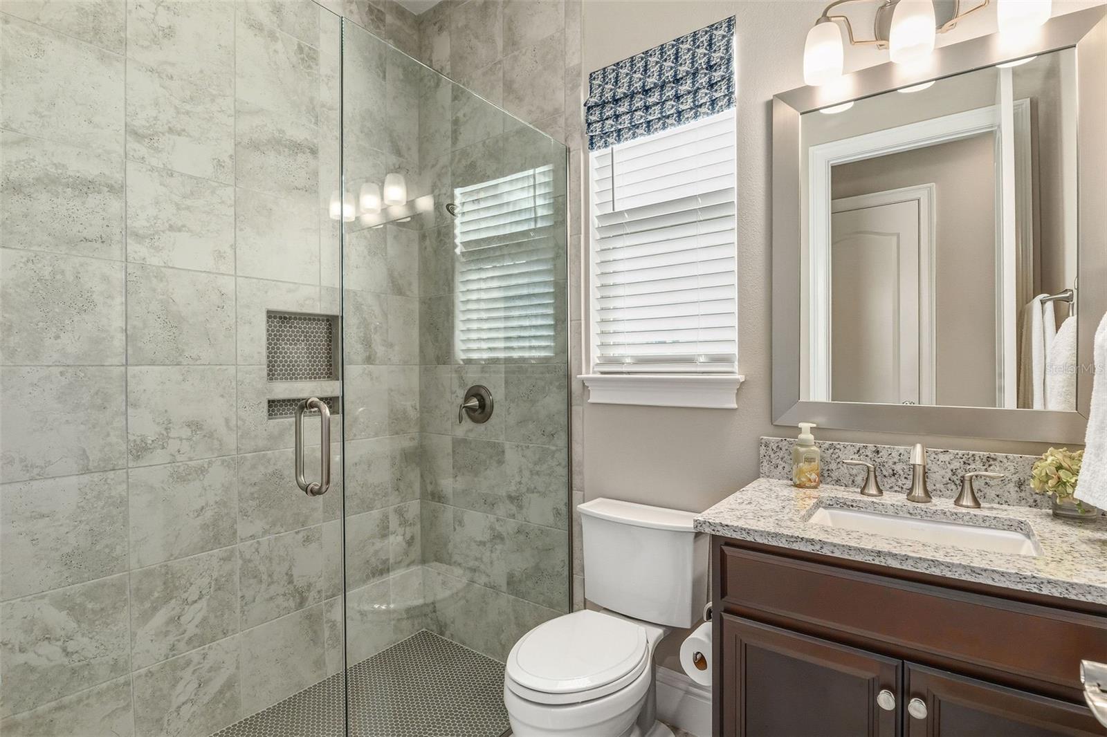 AVALON COVE - Residential