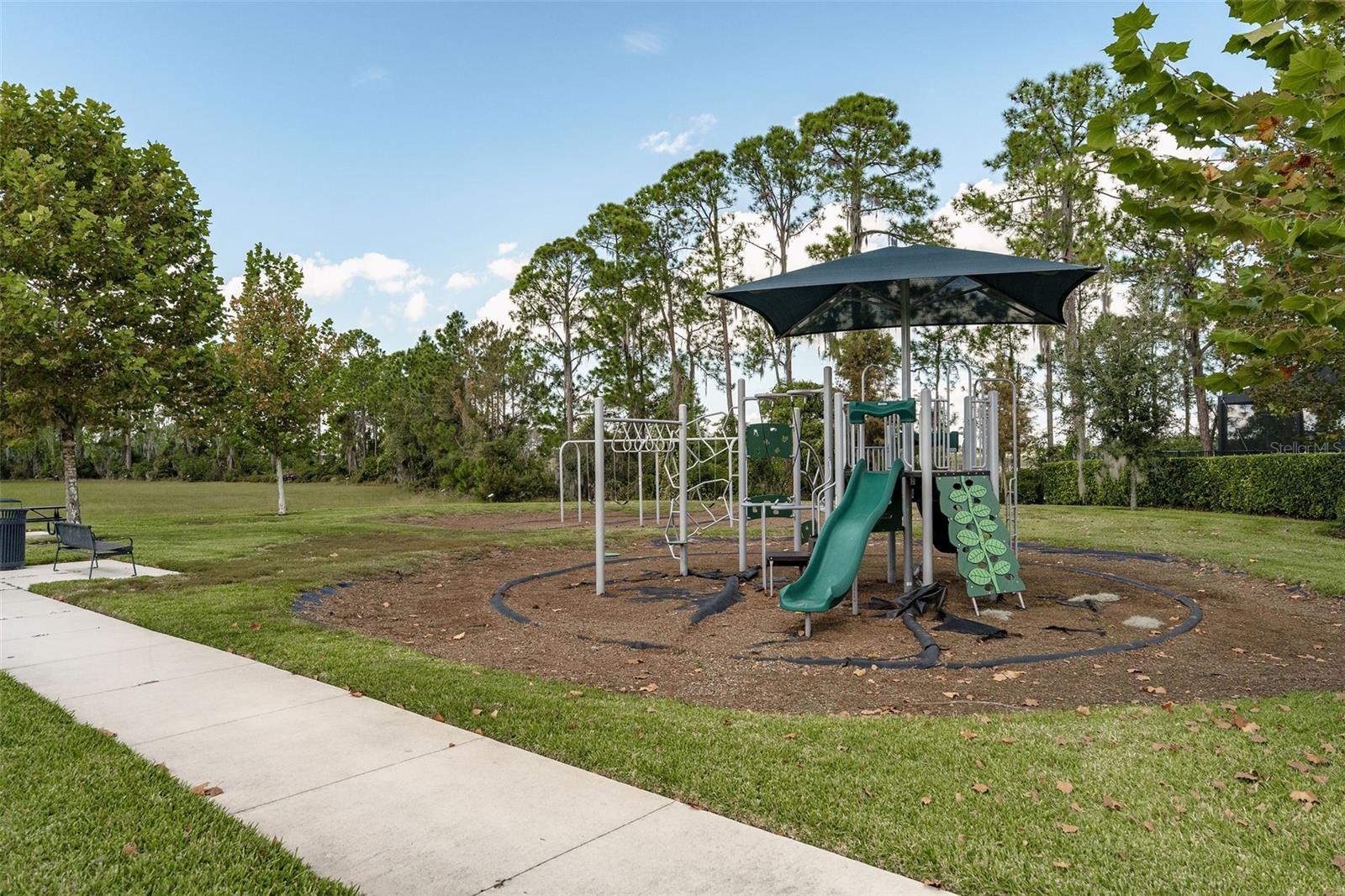 AVALON COVE - Residential