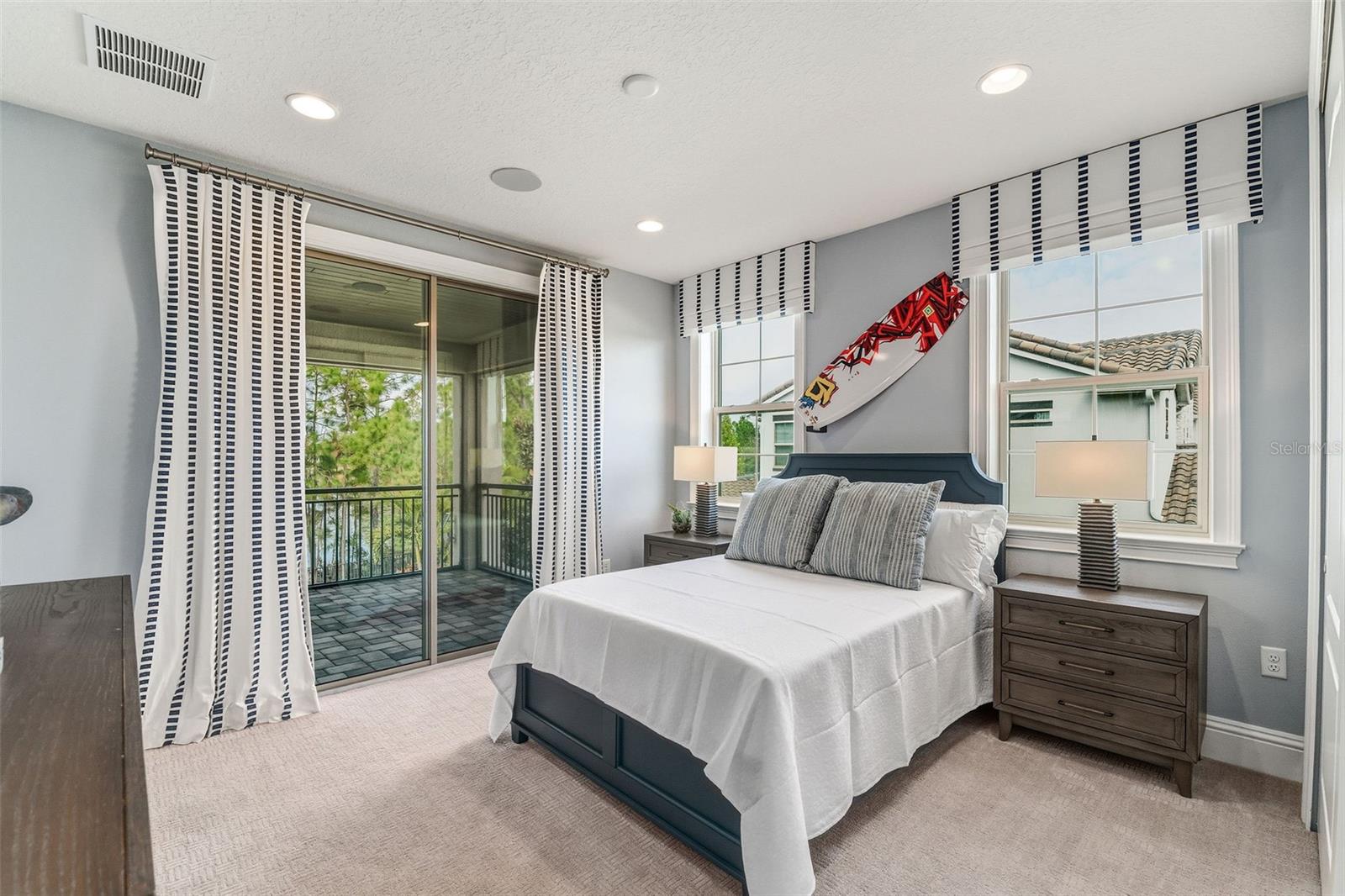 AVALON COVE - Residential