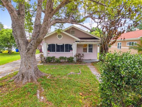 Photo of 437 New York Ave, Saint Cloud, FL 34769 (MLS # S5147789)