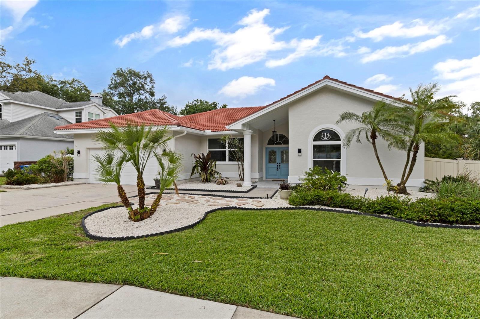 606 TOMOKA DRIVE