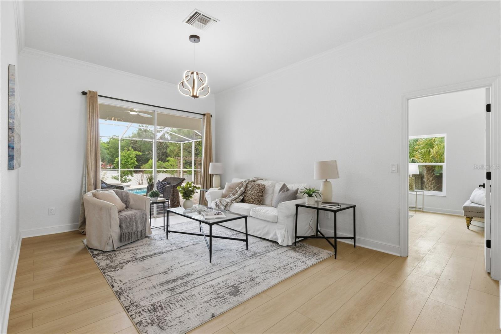 COUNTRY OAK ESTATES - Residential