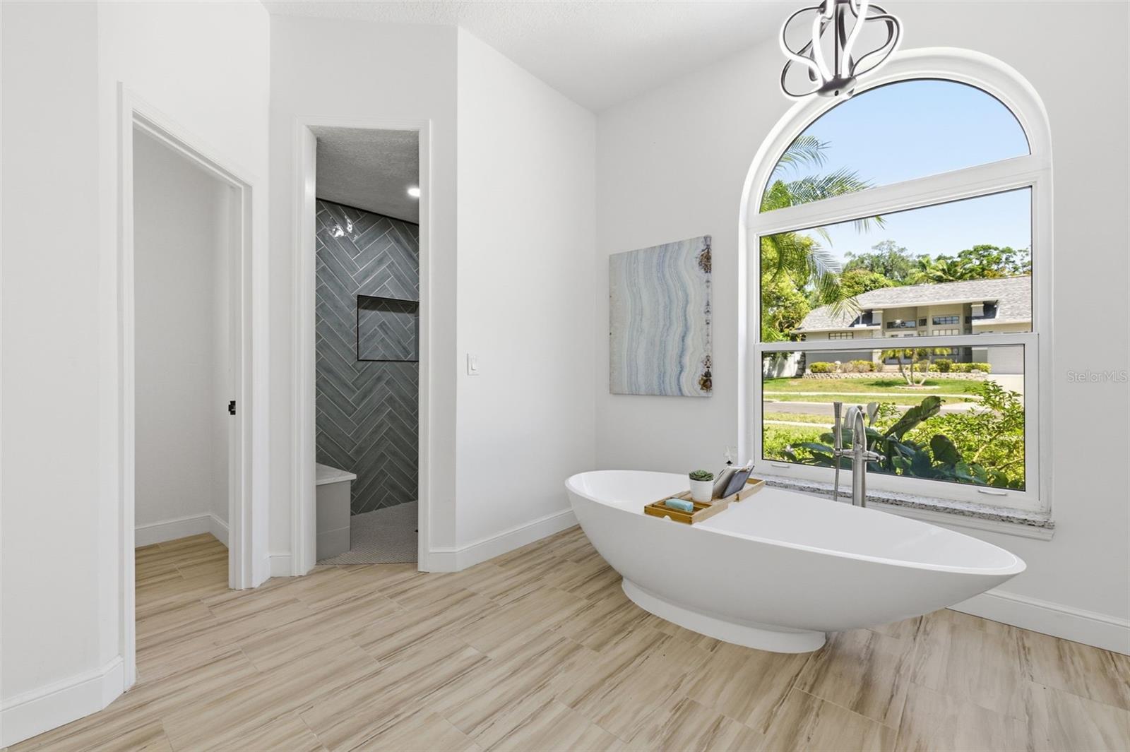 COUNTRY OAK ESTATES - Residential