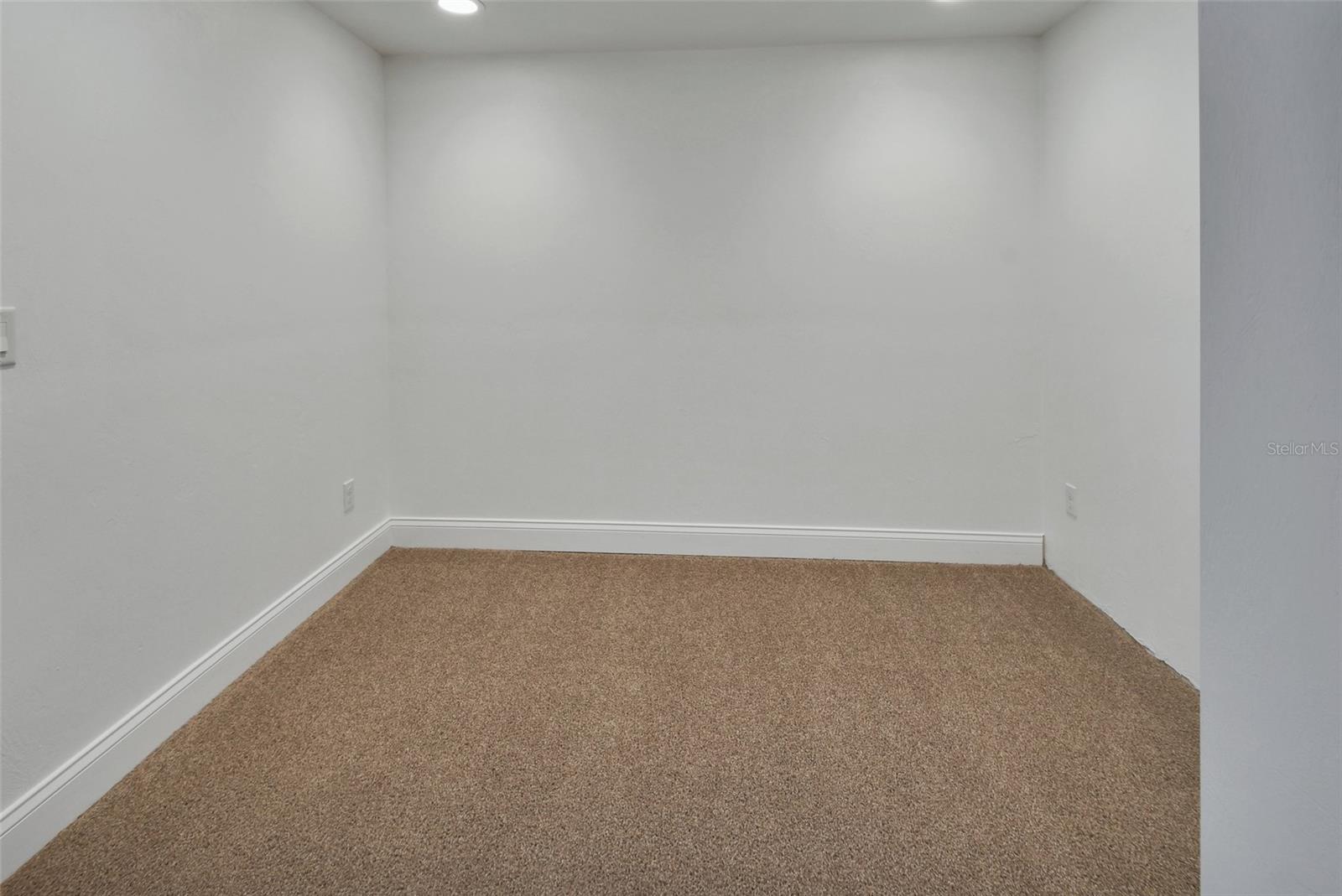 BRAE BURN UNIT 1 - Residential