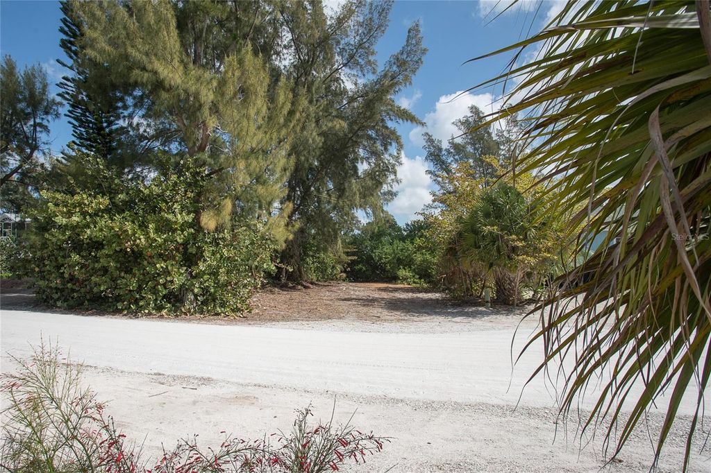 Photo of 322 S Gulf Boulevard, Placida, FL 33946 (MLS # D6132419)