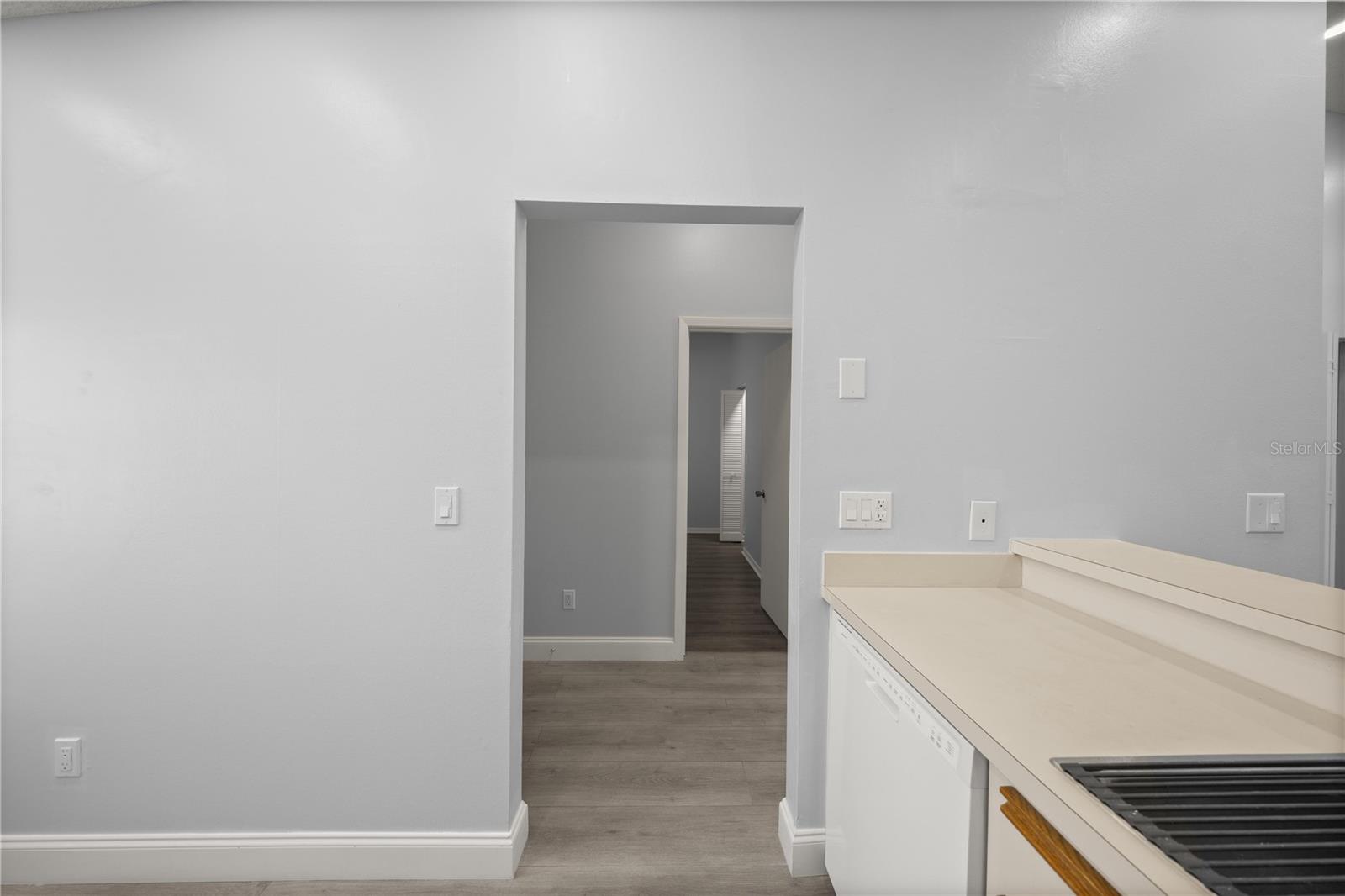 OAK TRACE VILLAS PH 01 - Residential Lease