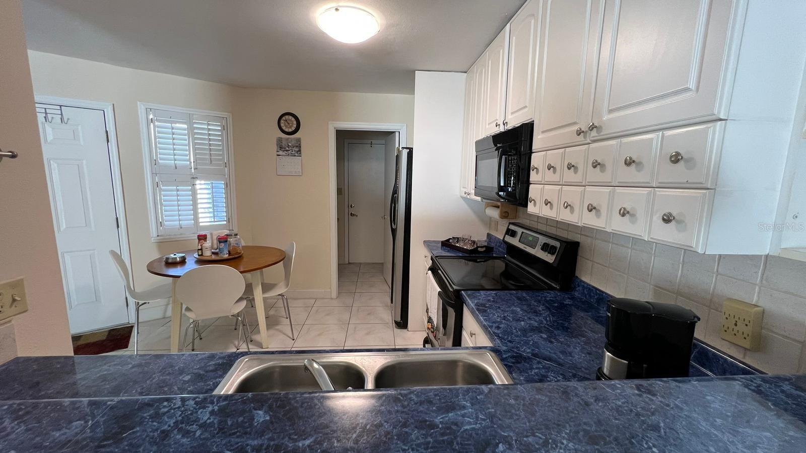 5086 ERNST COURT 35