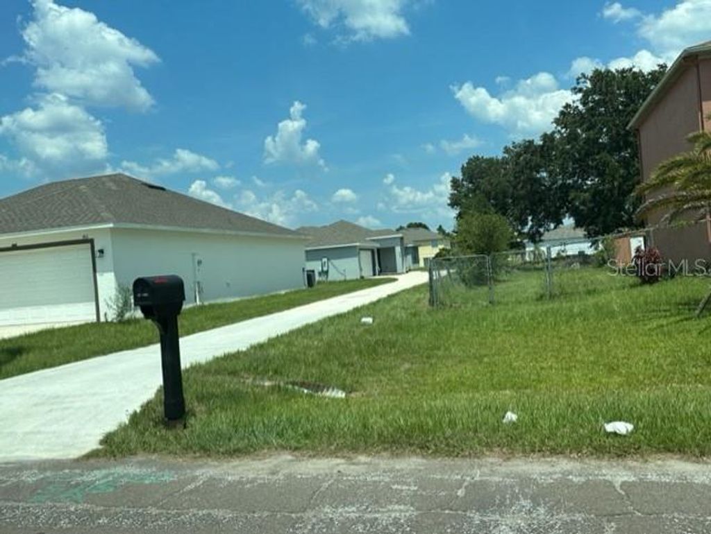 Photo of 558 Maricopa Drive, Kissimmee, FL 34758 (MLS # P4935574)