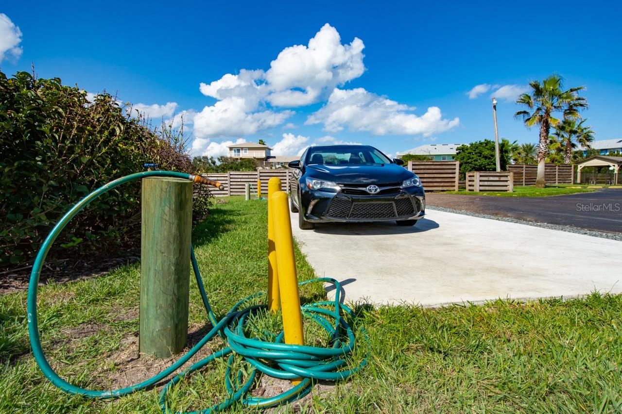 SUMMERHOUSE I BCH & RAQUET CLU - Residential