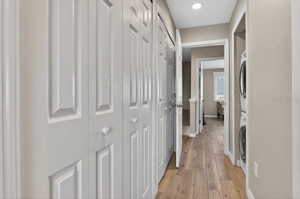 SUMMERHOUSE I BCH & RAQUET CLU - Residential