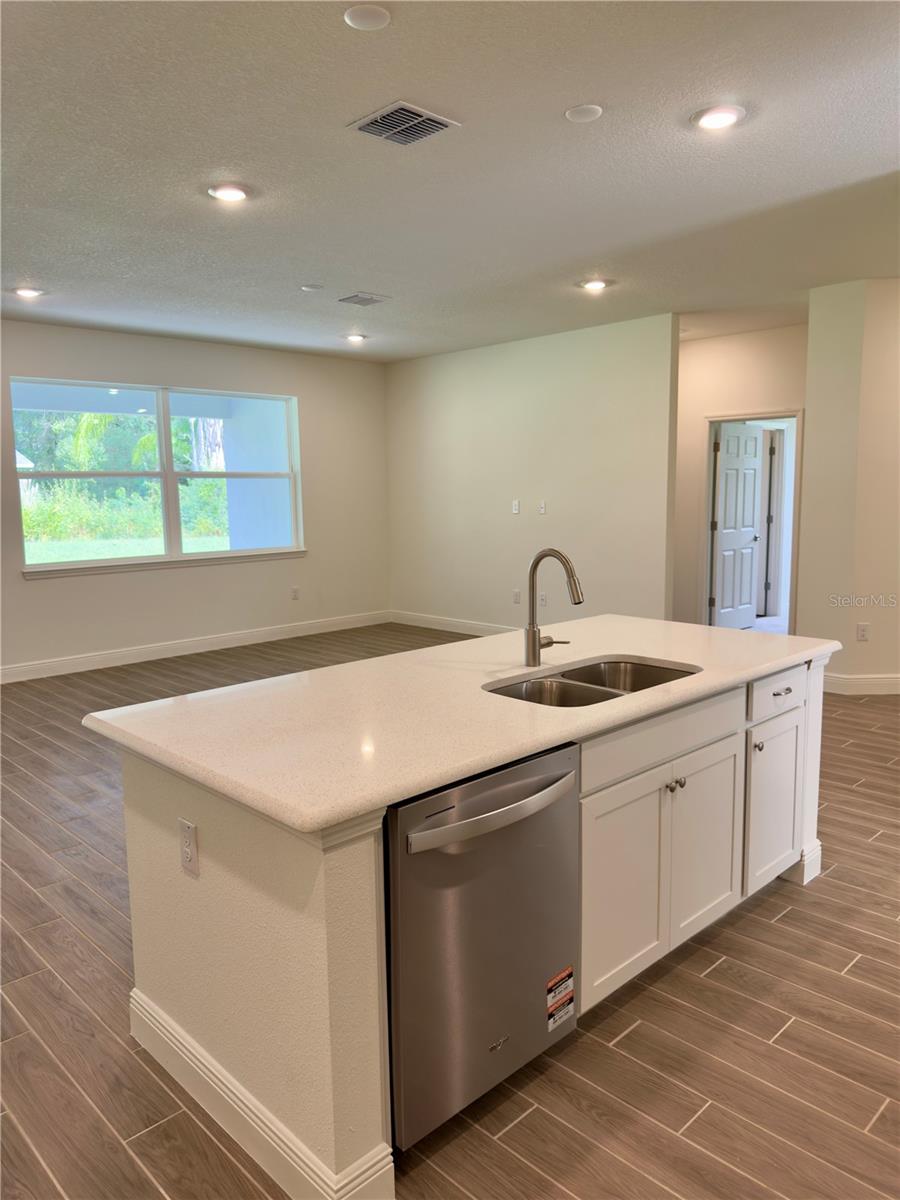 8567 N GOLFVIEW DRIVE