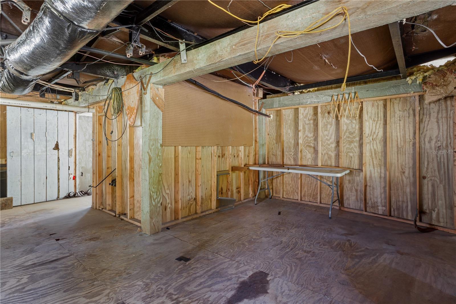 BLUFFS/SUWANNE - Residential