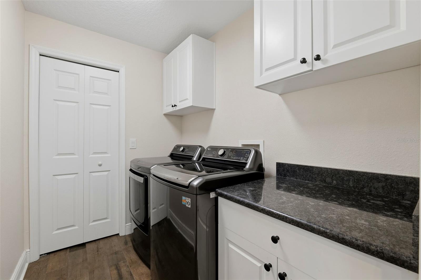 FOX WOOD PH 6 - Residential