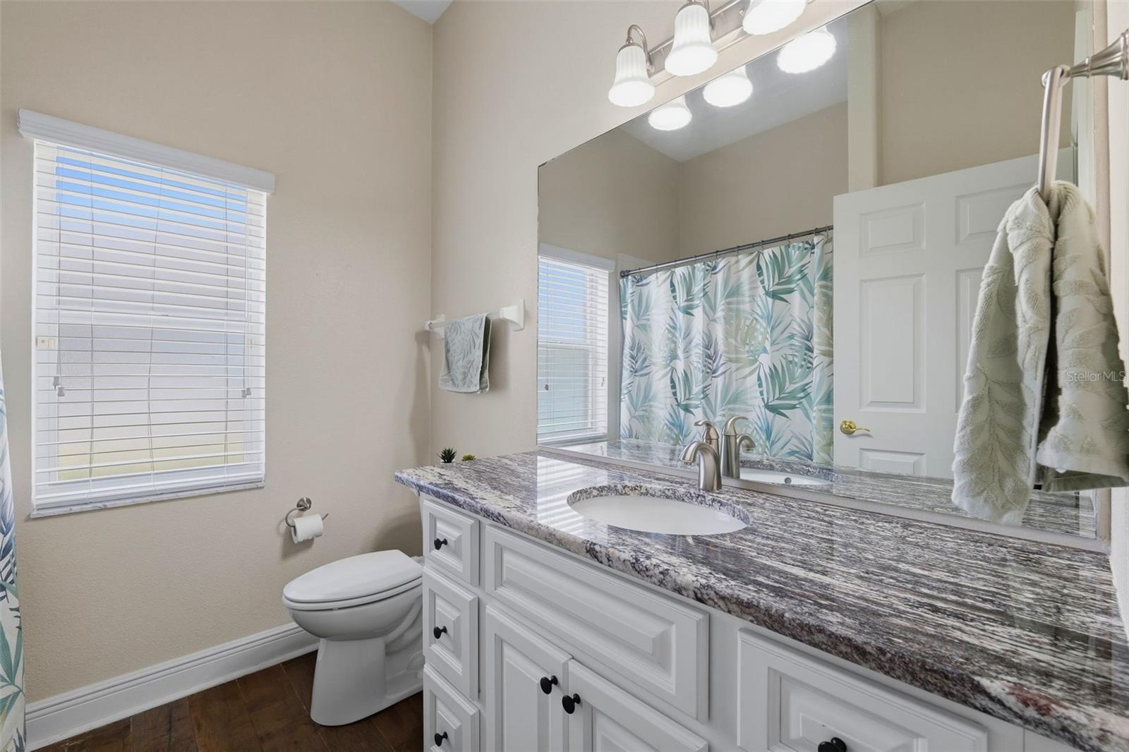 FOX WOOD PH 6 - Residential