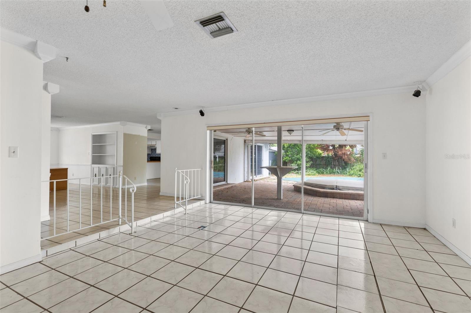 2467 FIELDINGWOOD ROAD