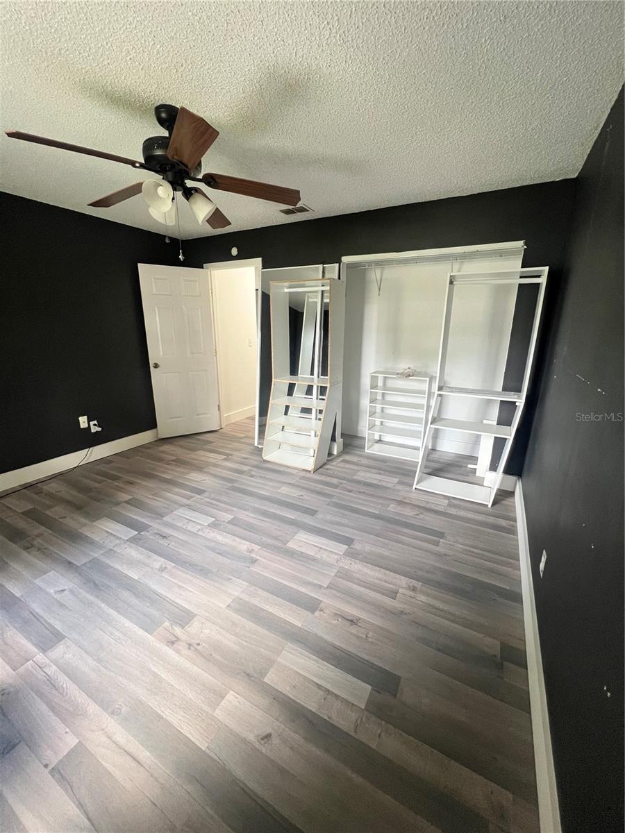 DELTONA LAKES UNIT 63 - Residential Lease