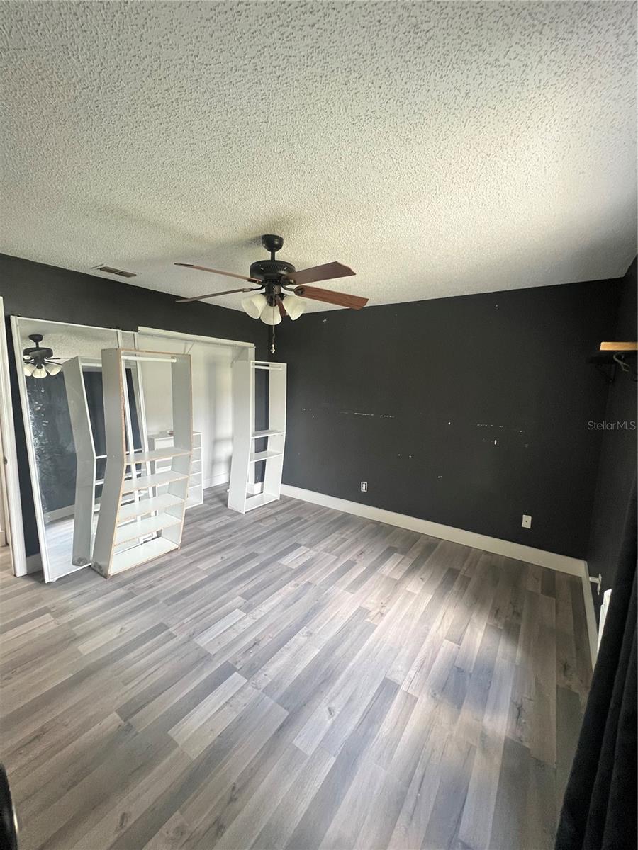 DELTONA LAKES UNIT 63 - Residential Lease