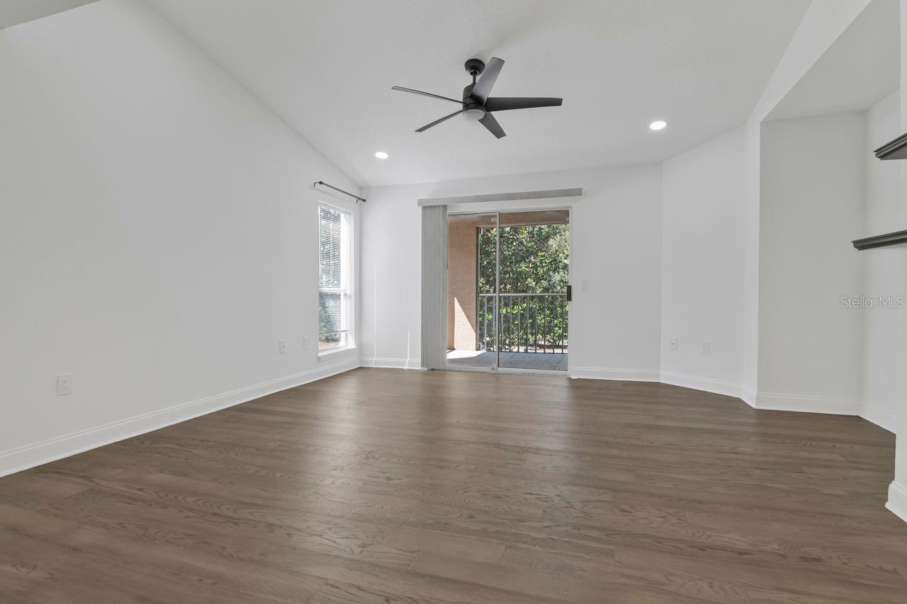 9481 HIGHLAND OAK DR. 514