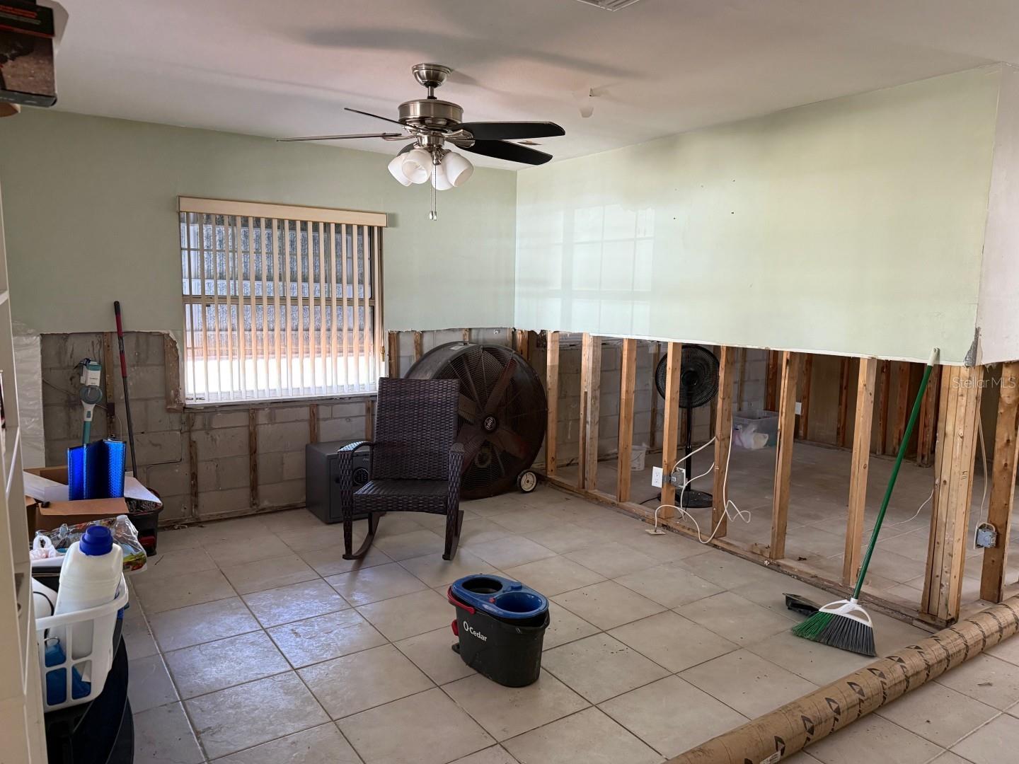 SHOREACRES CENTER - Residential