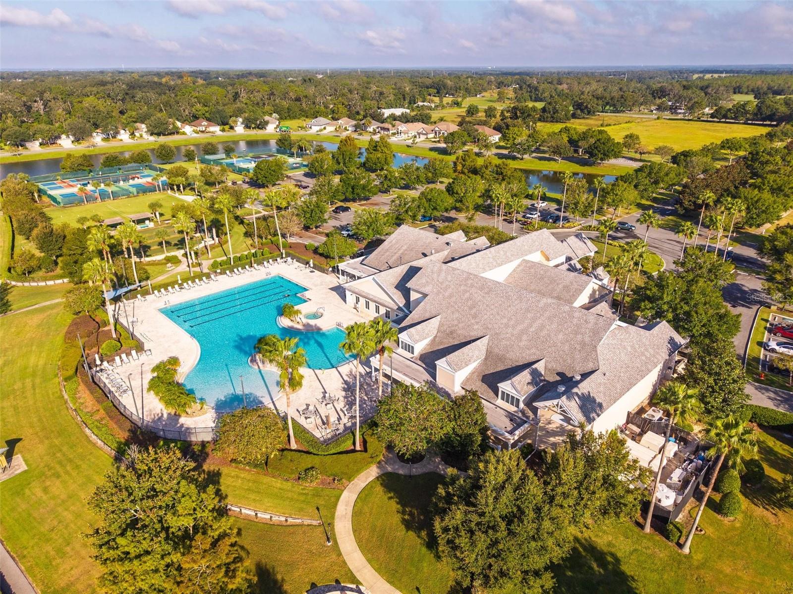 8677 BRIDGEPORT BAY CIRCLE