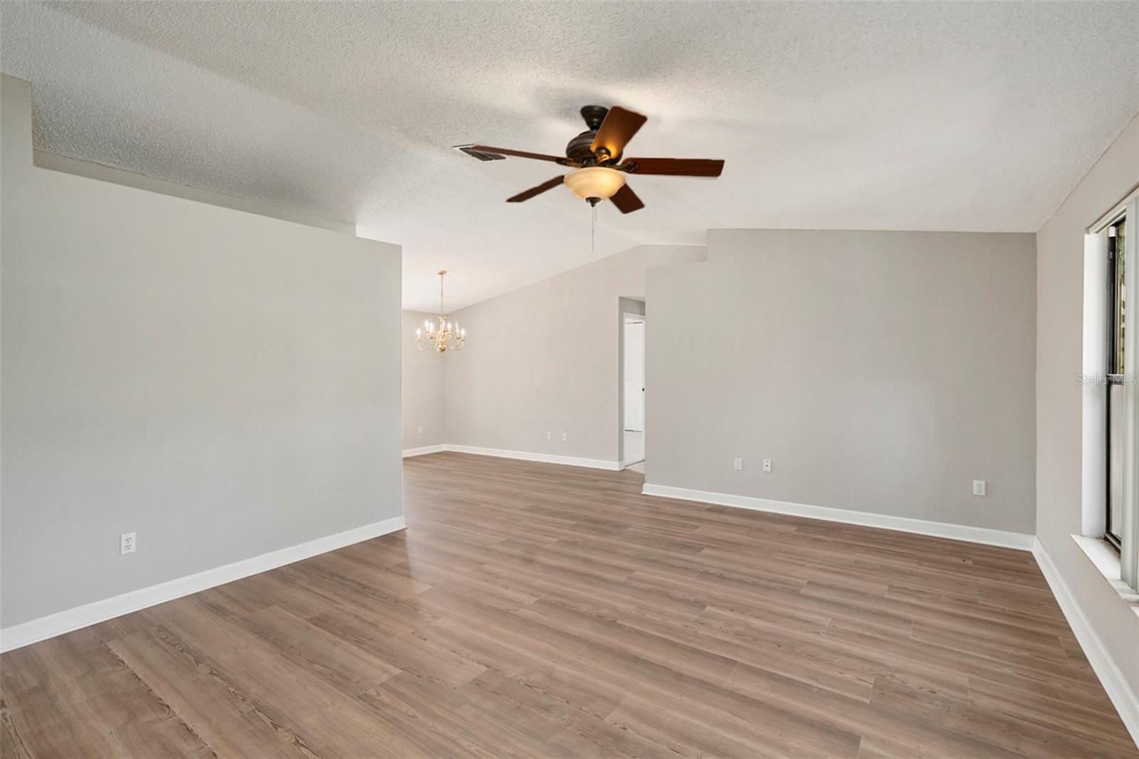 814 SATINLEAF AVENUE