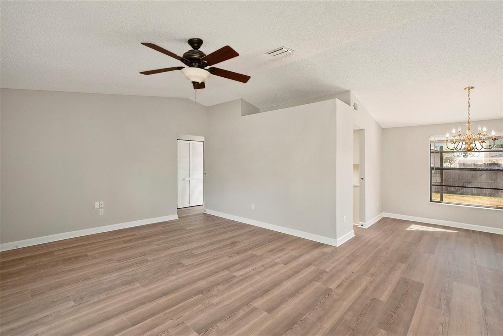 MANORS OF FOREST LAKES THE PH 2 - Residential