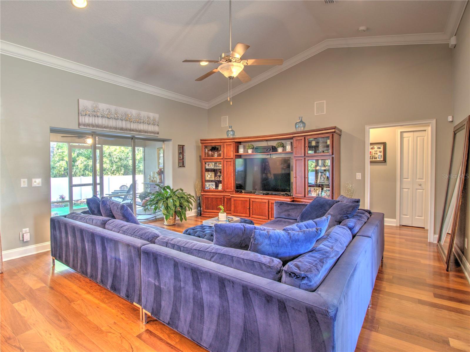 2410 SE 23RD PLACE
