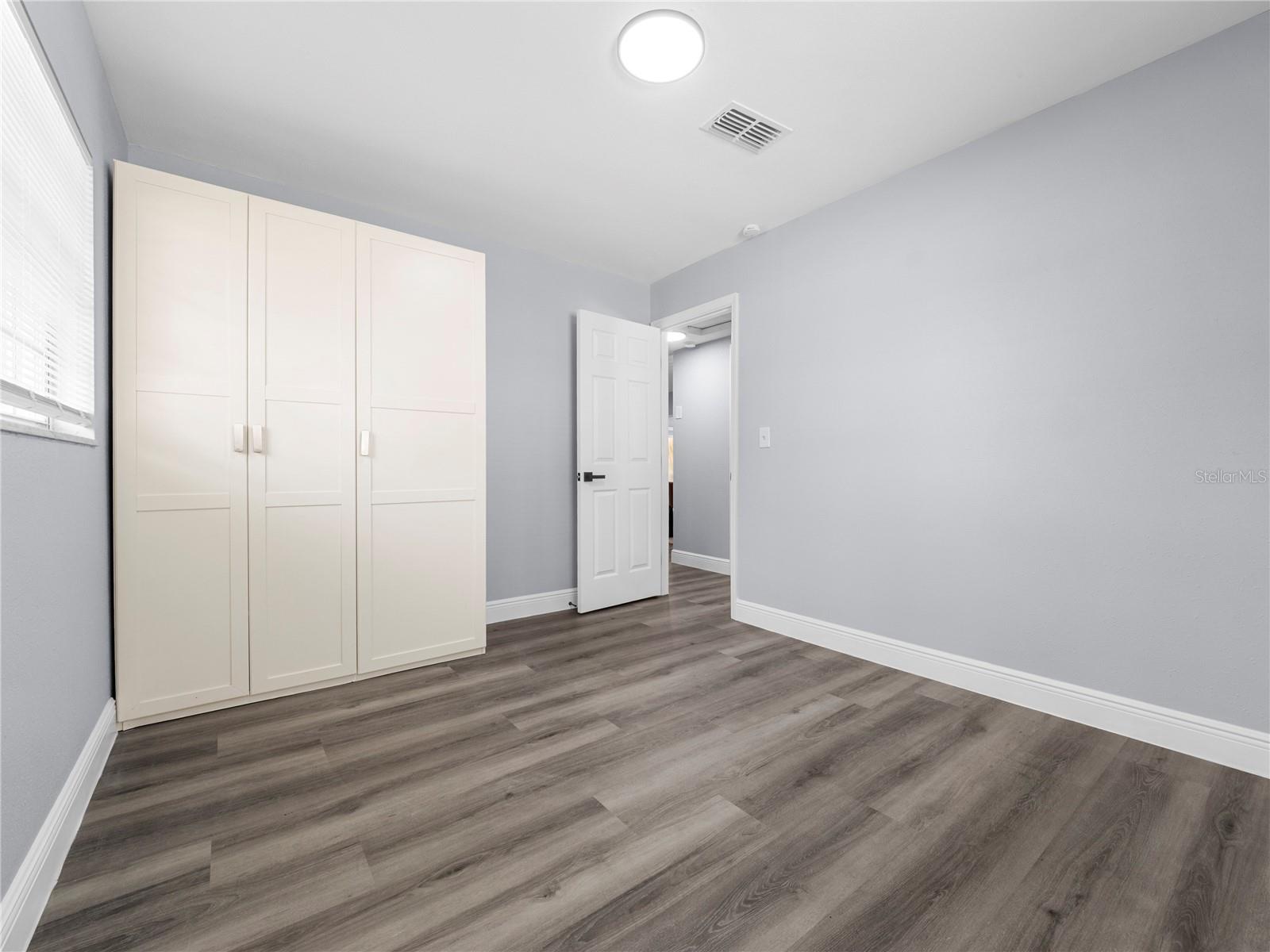 COLLEGE VILLAGE SUB - Residential