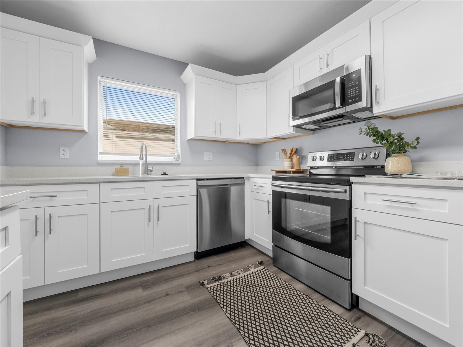 COLLEGE VILLAGE SUB - Residential