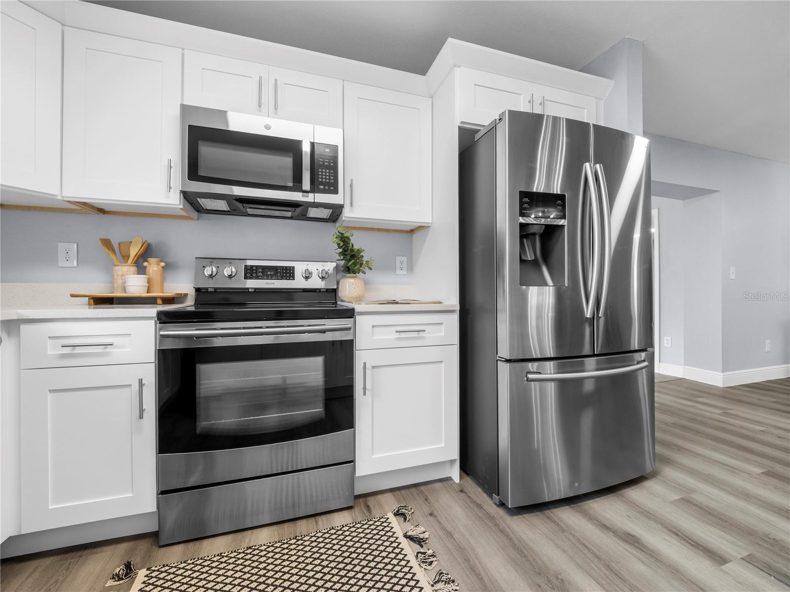 COLLEGE VILLAGE SUB - Residential