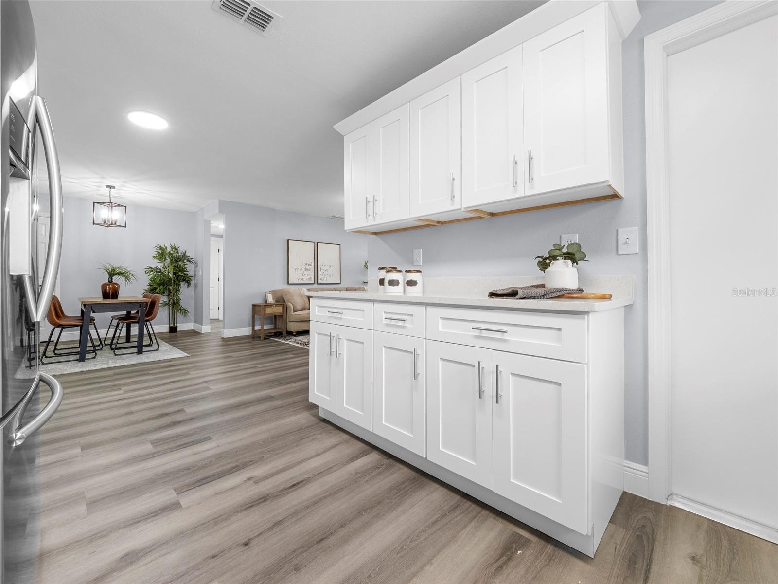 COLLEGE VILLAGE SUB - Residential