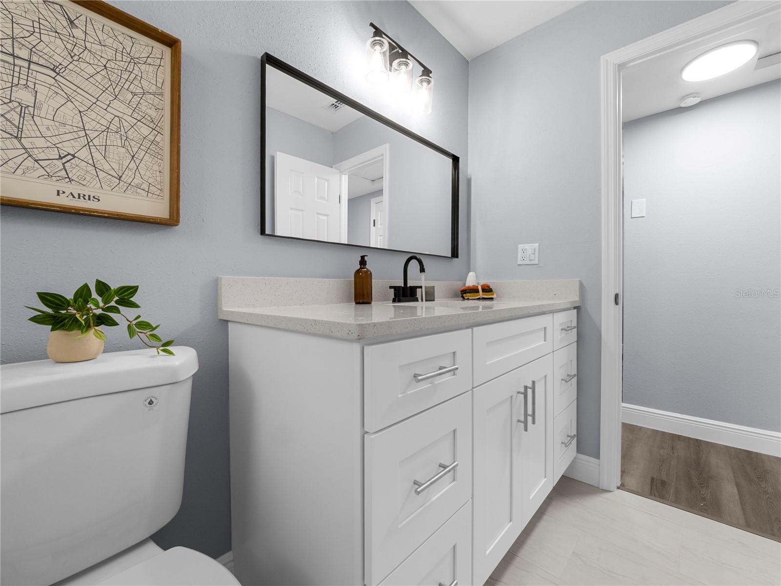 COLLEGE VILLAGE SUB - Residential