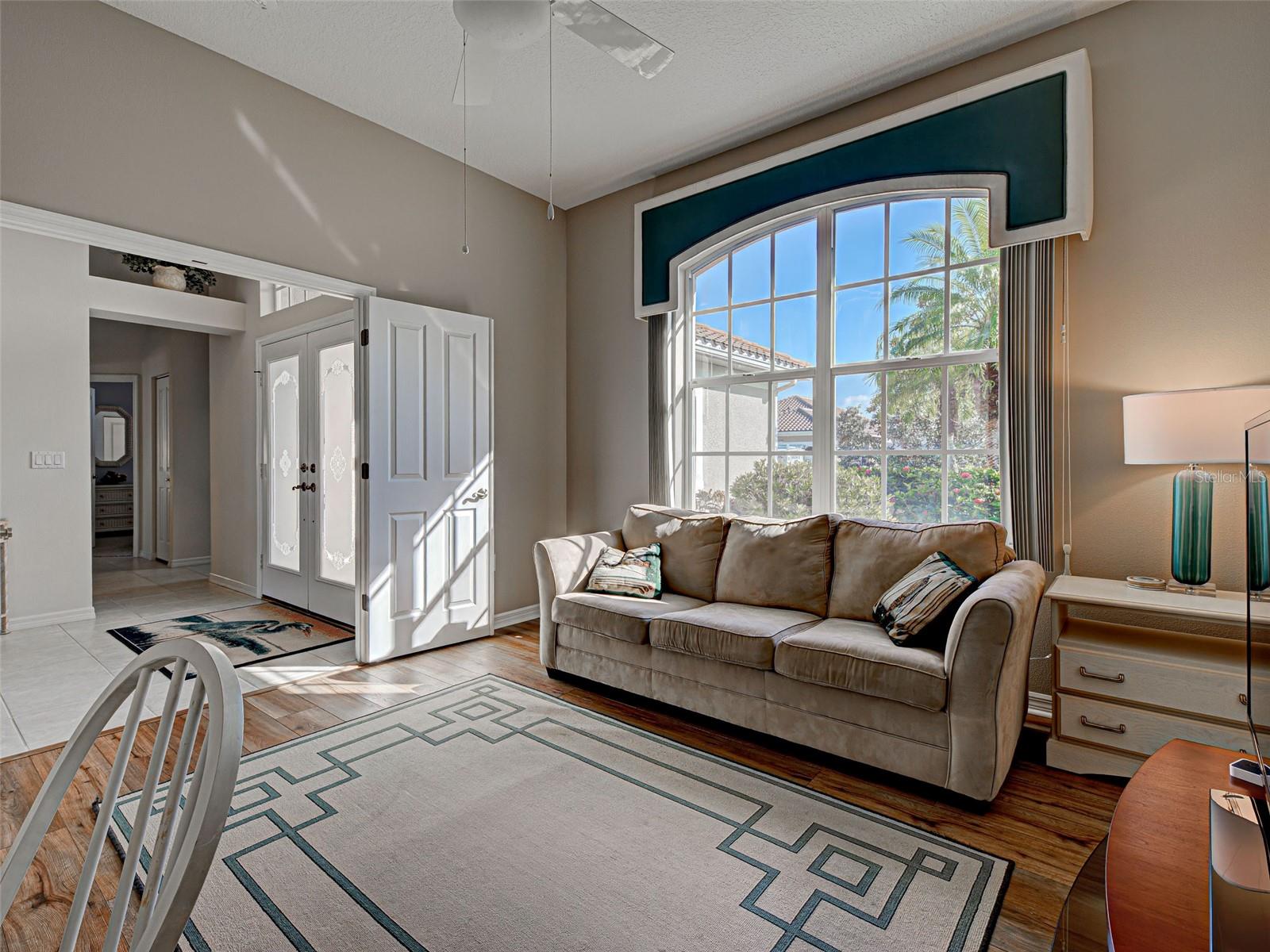 SAWGRASS - Residential