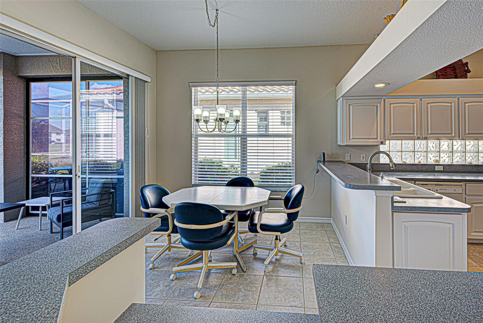 SAWGRASS - Residential