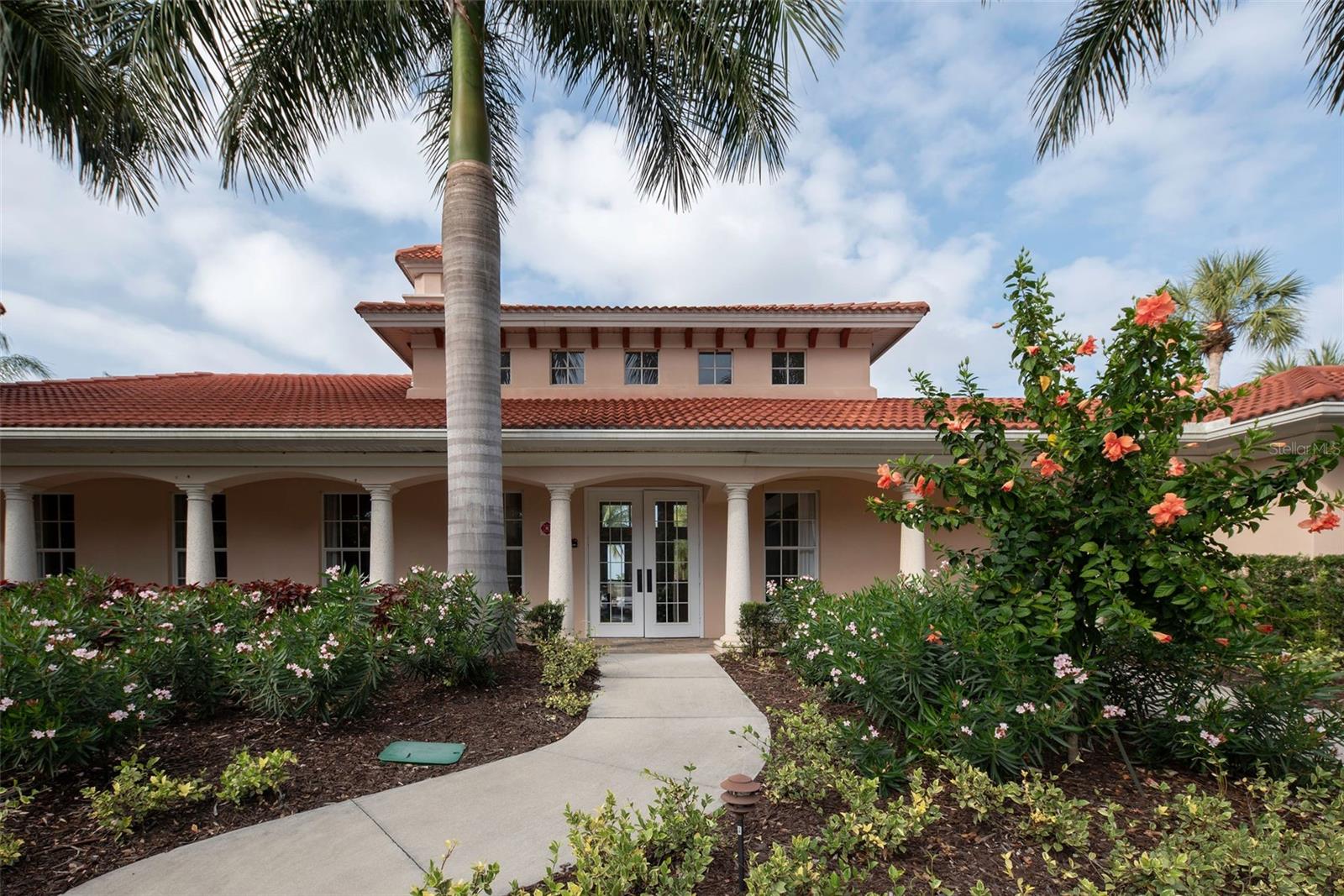 SAWGRASS - Residential