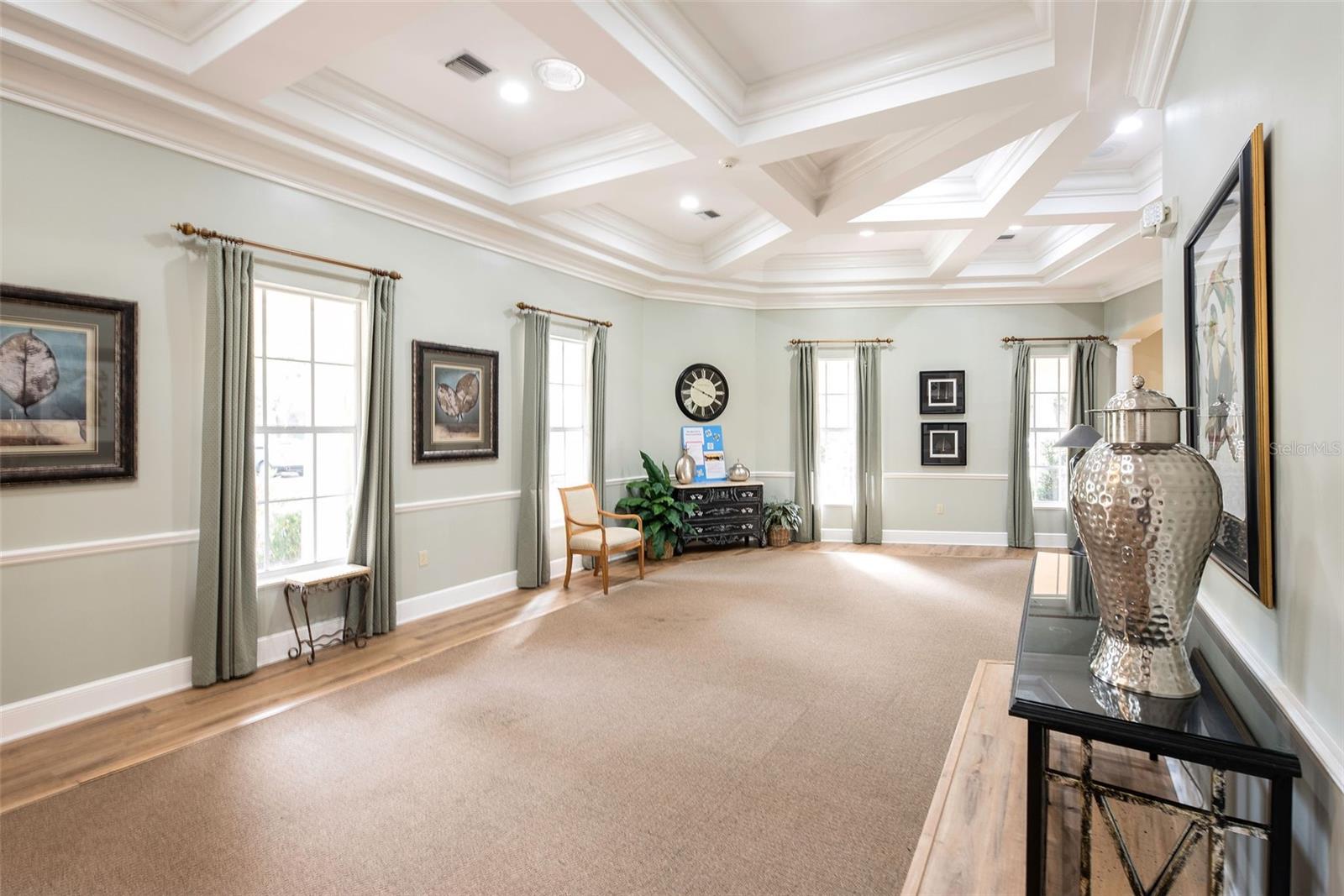 SAWGRASS - Residential