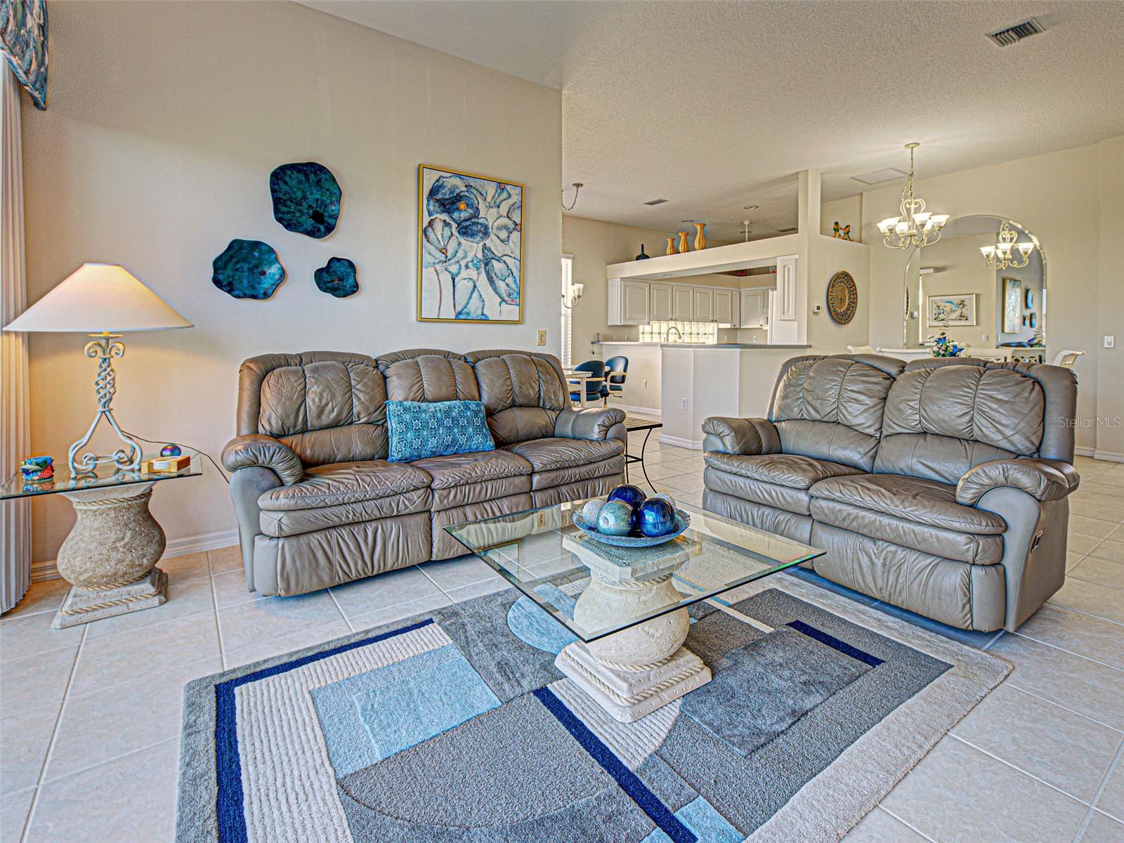 SAWGRASS - Residential