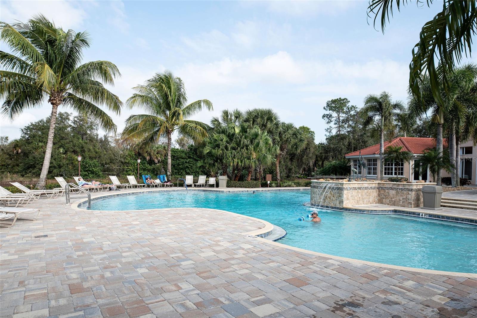 SAWGRASS - Residential