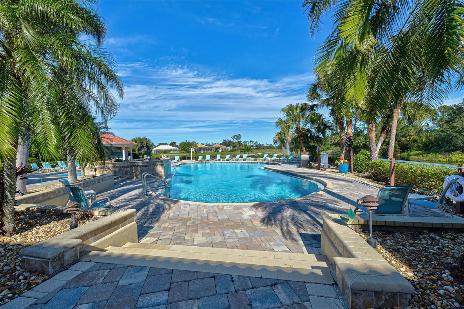 SAWGRASS - Residential