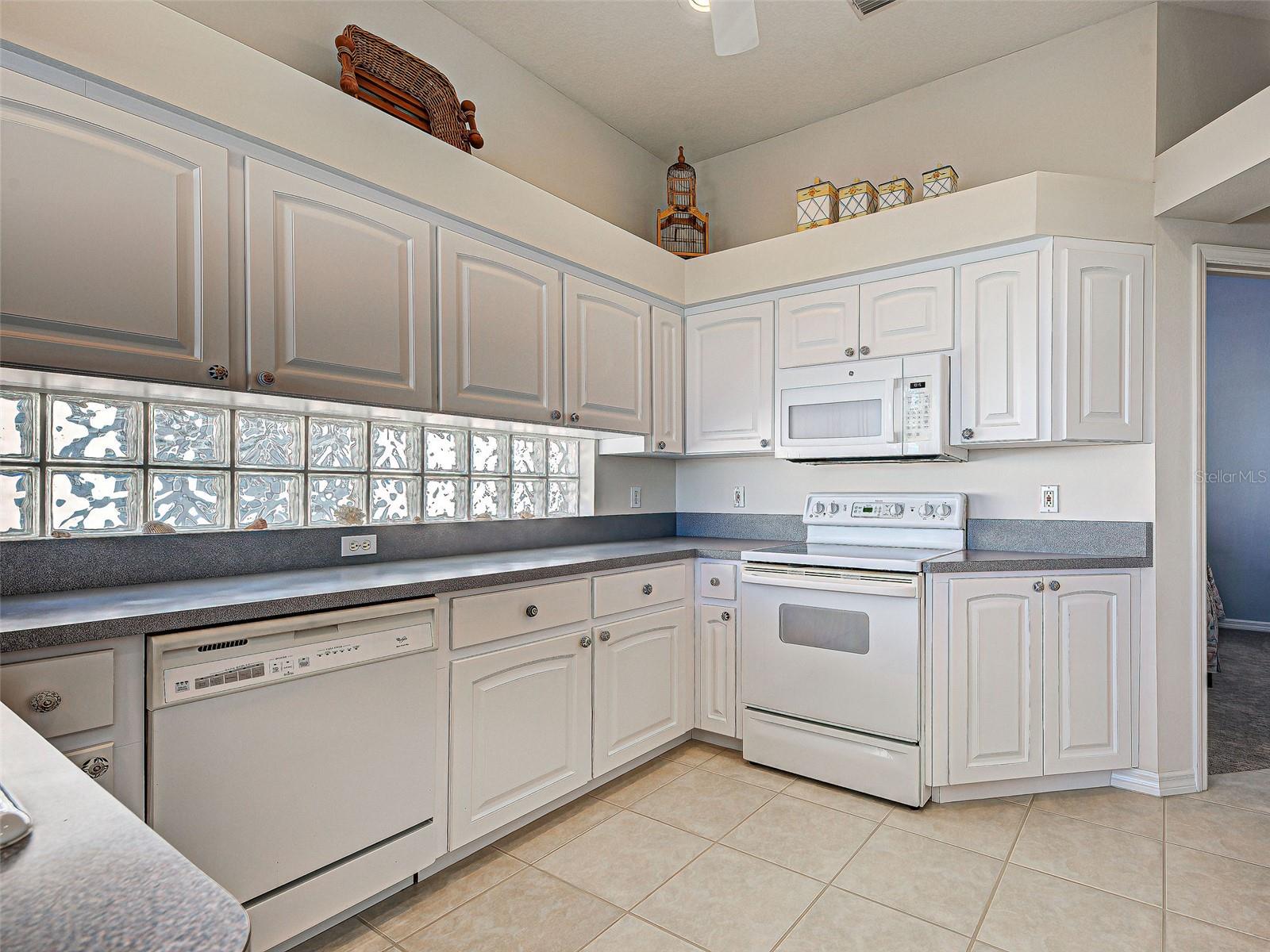 SAWGRASS - Residential