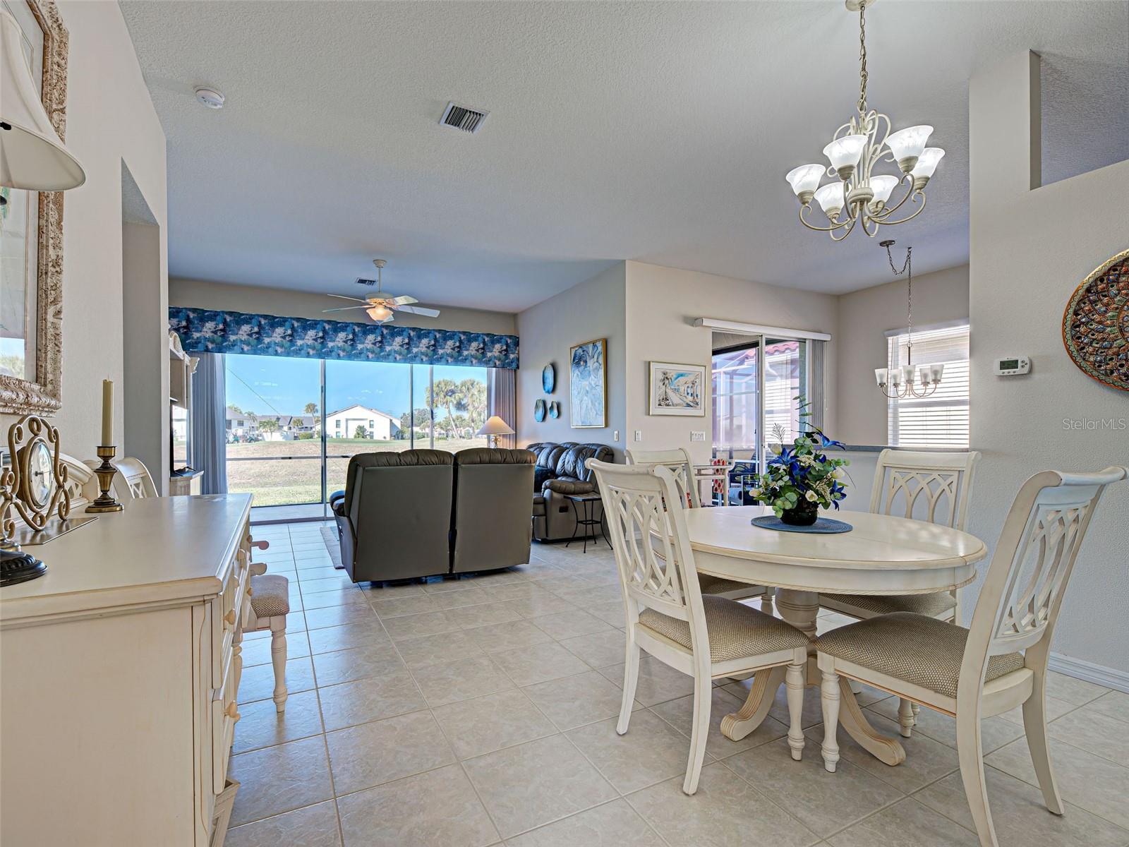 SAWGRASS - Residential