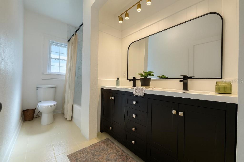 MILTON PARK - Residential