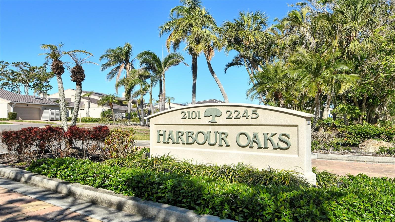 HARBOUR OAKS 2 - Residential