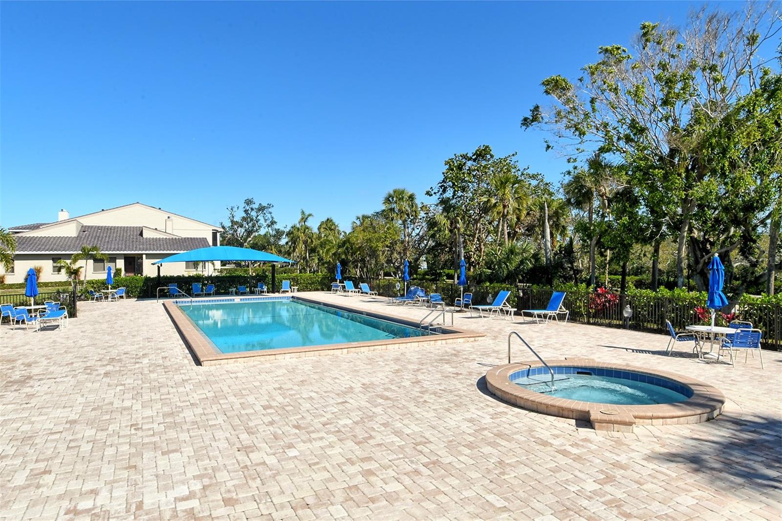 HARBOUR OAKS 2 - Residential