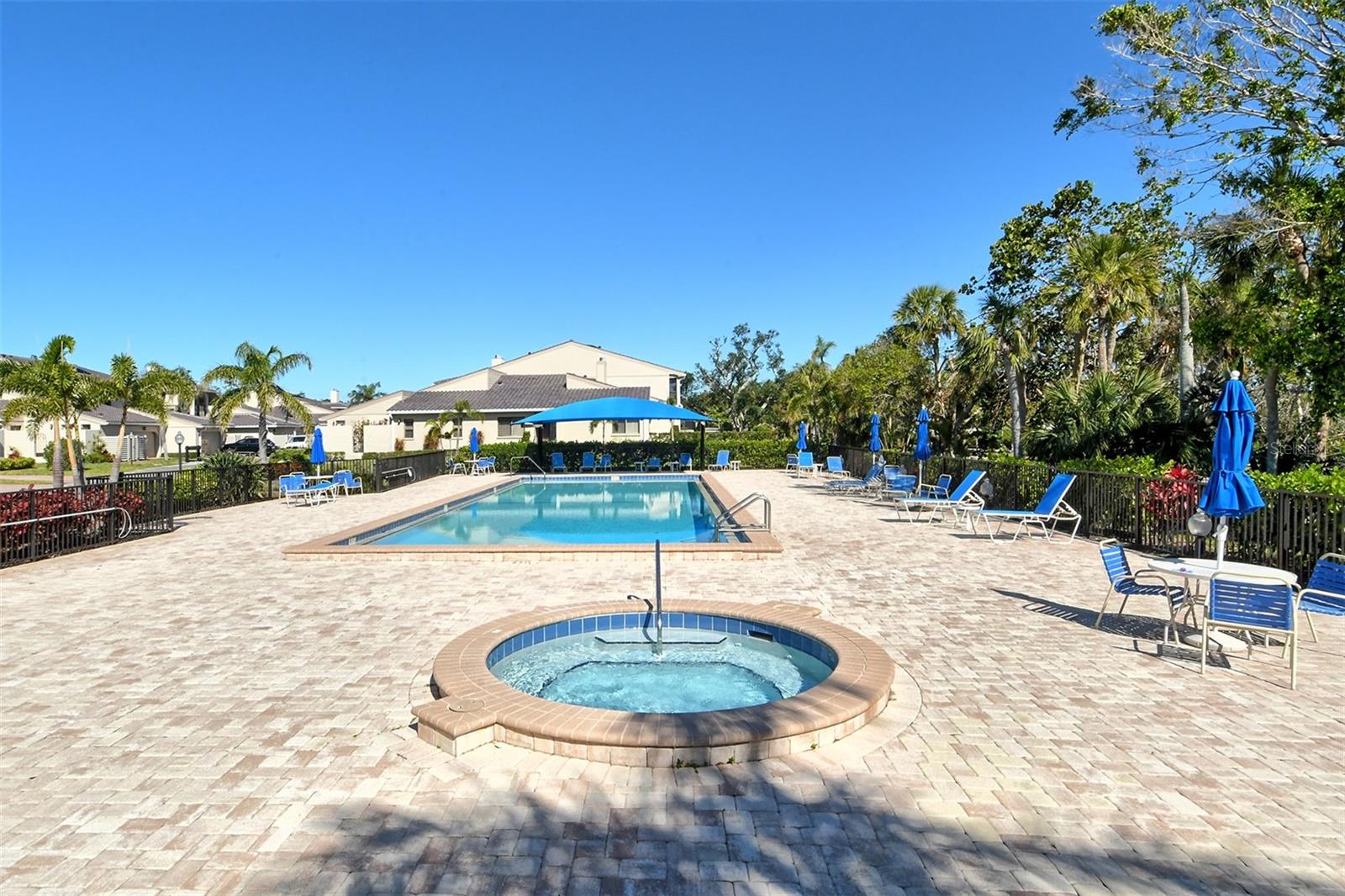 HARBOUR OAKS 2 - Residential