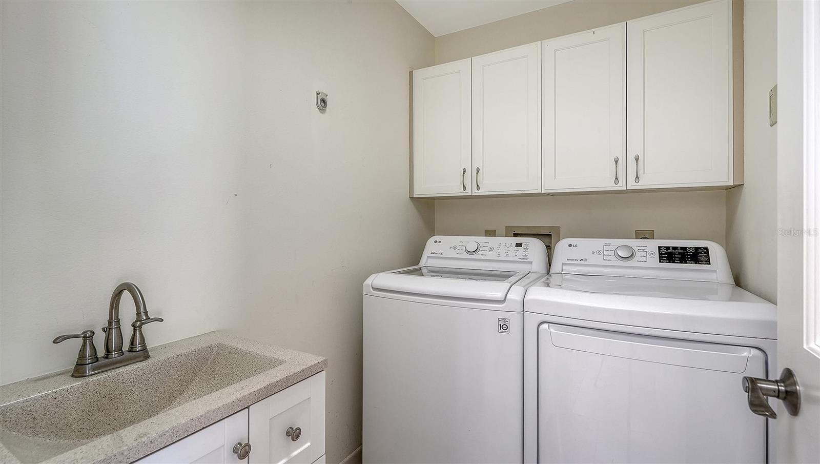 HARBOUR OAKS 2 - Residential