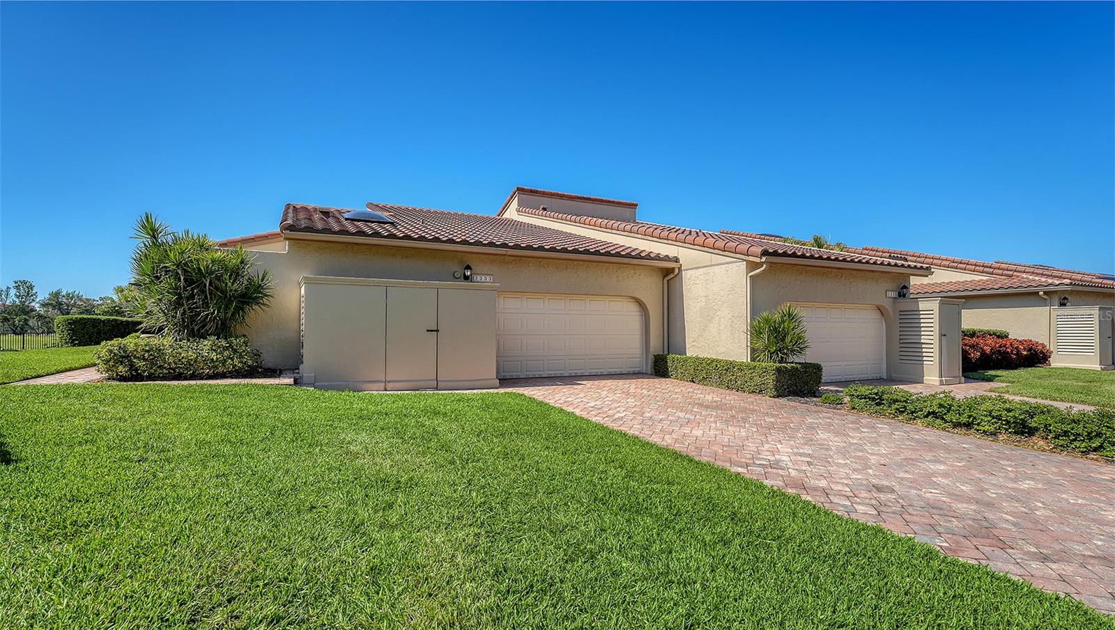 HARBOUR OAKS 2 - Residential