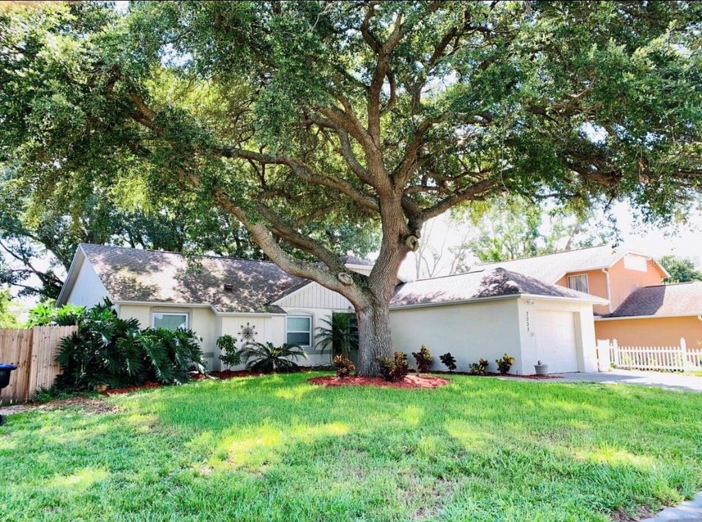 Photo of 7333 Radiant Circle, Orlando, FL 32810 (MLS # G5113540)