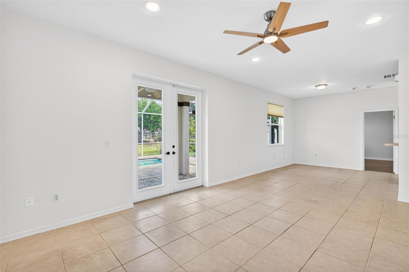 7634 PARAGON ROAD, NORTH PORT, FL, 34291 4 7634 PARAGON ROAD